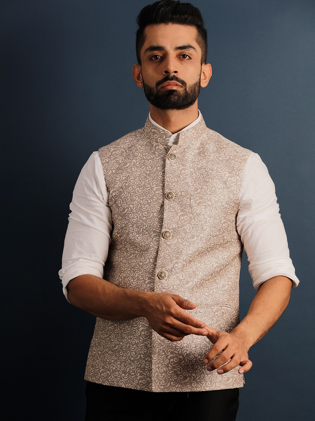 

Lightpole Printed Slim-Fit Mandarin Collar Nehru Jacket, Cream