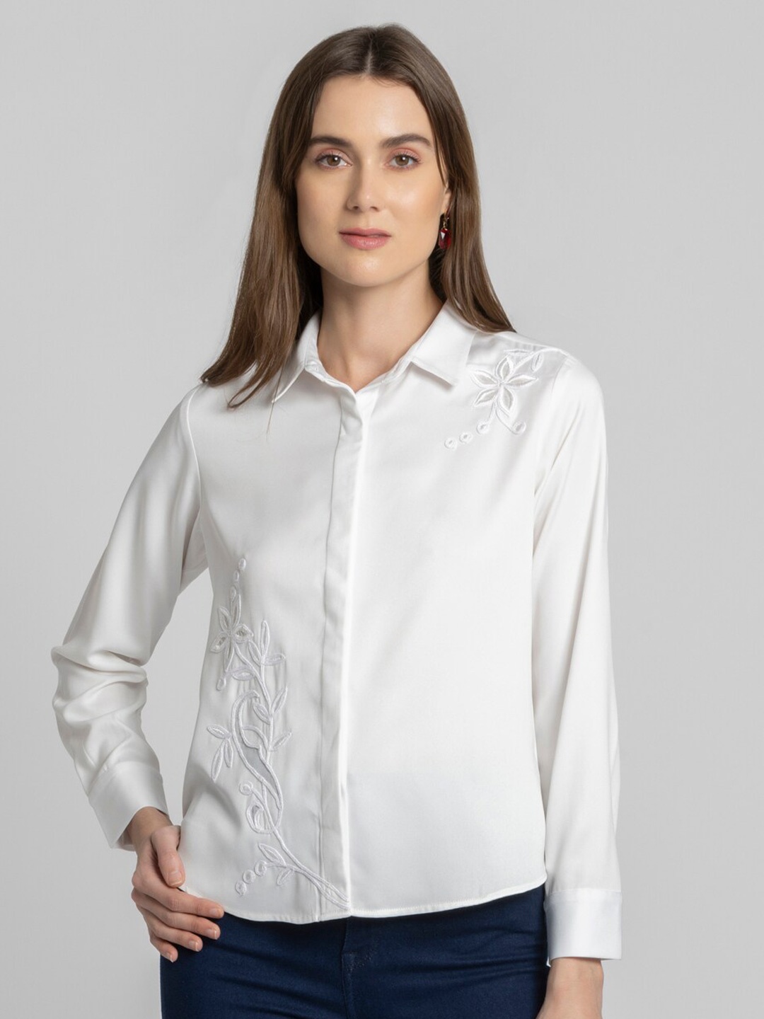 

SHAYE Smart Floral Embroidered Casual Shirt, White