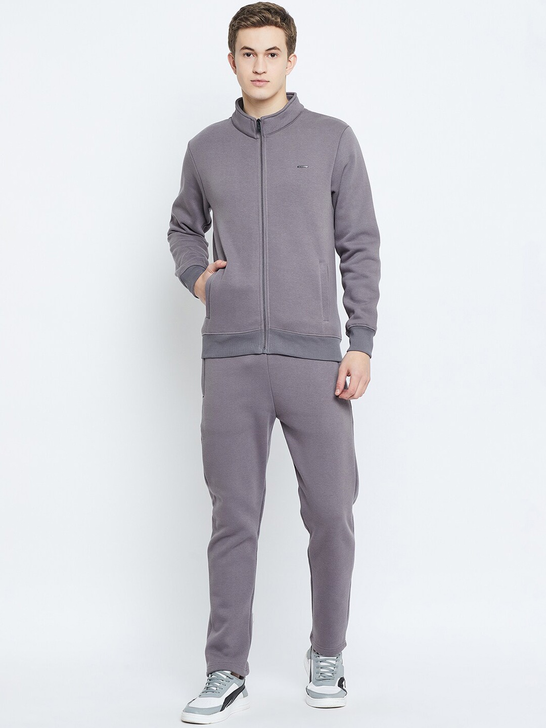 

Okane Mock Collar Mid-Rise Tracksuit, Grey