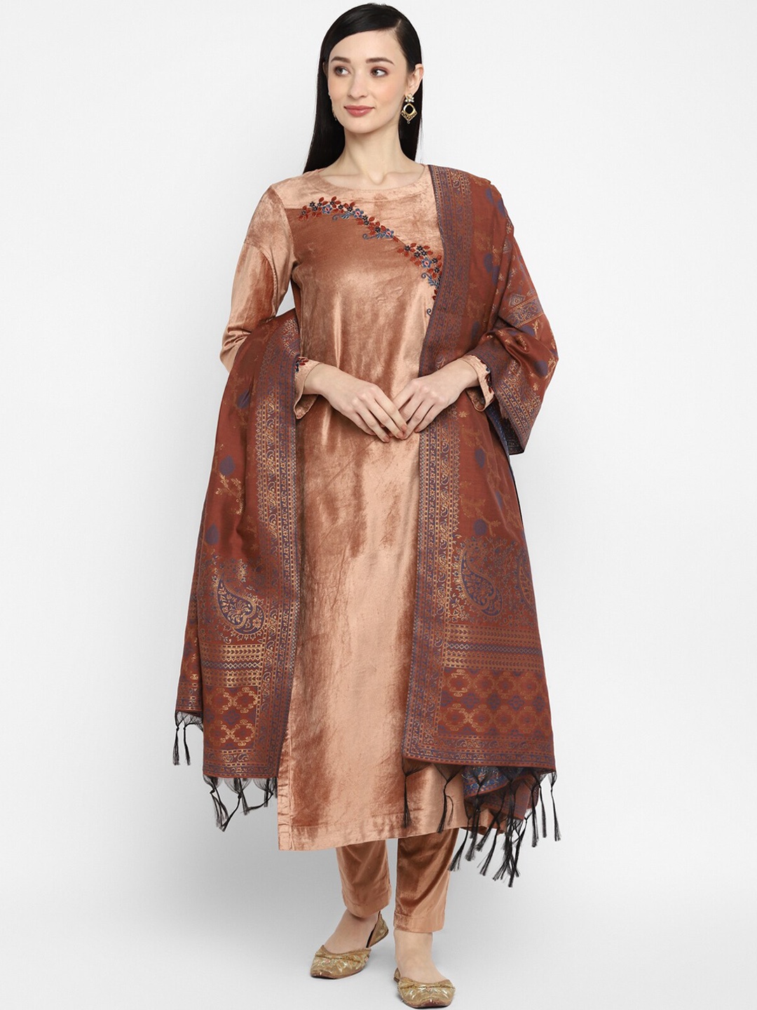 

STADO Floral Embroidered Regular Pure Wool Kurta with Trousers & With Dupatta, Peach