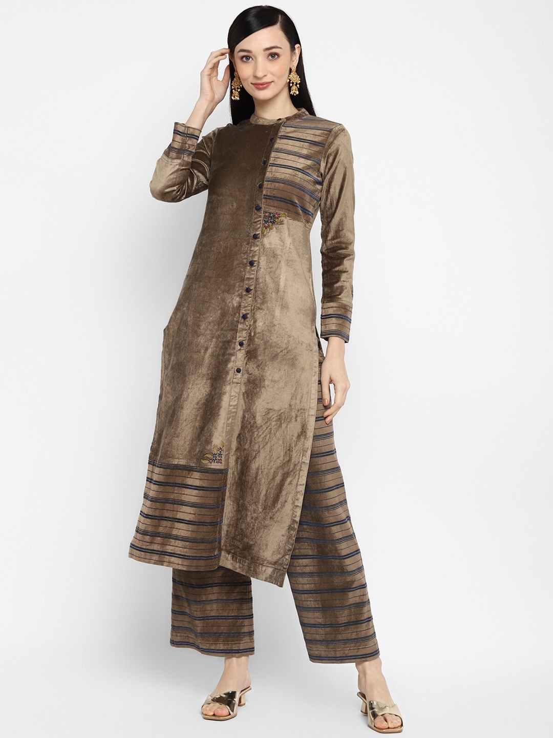 

STADO Striped Angrakha Velvet Kurta with Trousers, Brown