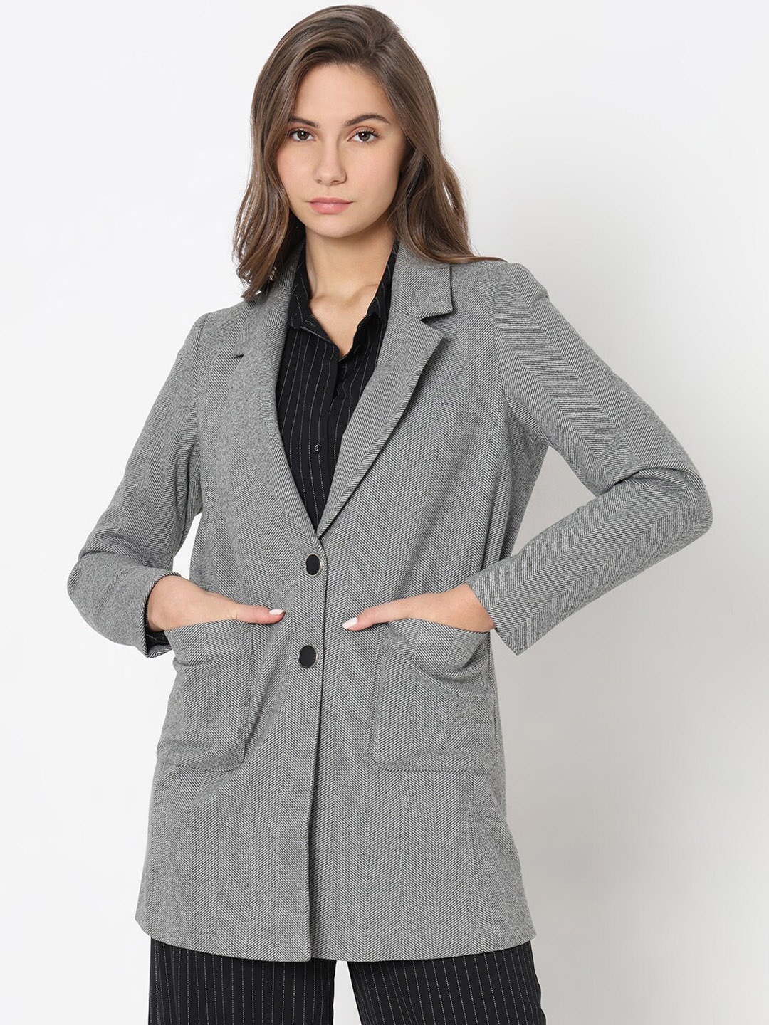 

Vero Moda Notched Lapel Collar Single-Breasted Overcoat, Grey