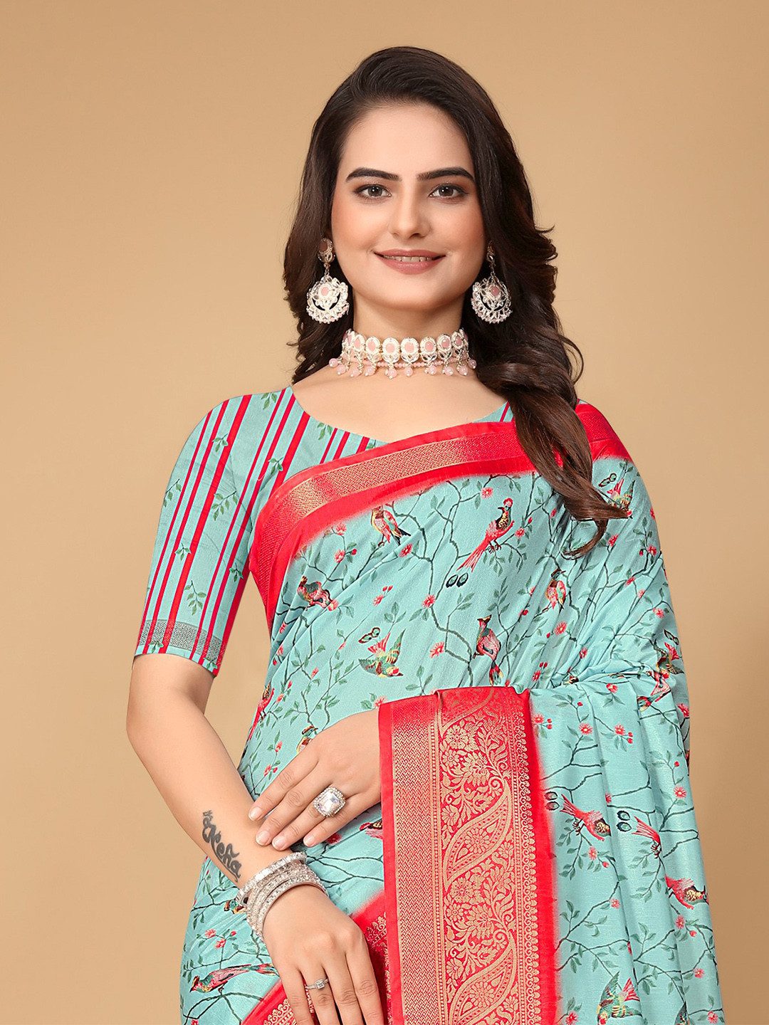 

Pionex Woven Design Pure Cotton Handloom Banarasi Saree, Red