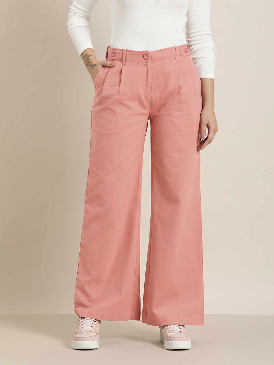 

HERE&NOW Women Solid Pure Cotton Pleated Parallel Trousers, Rose