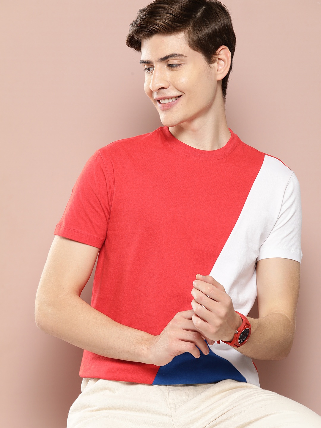 

Harvard Round Neck Colourblock T-shirt, Red