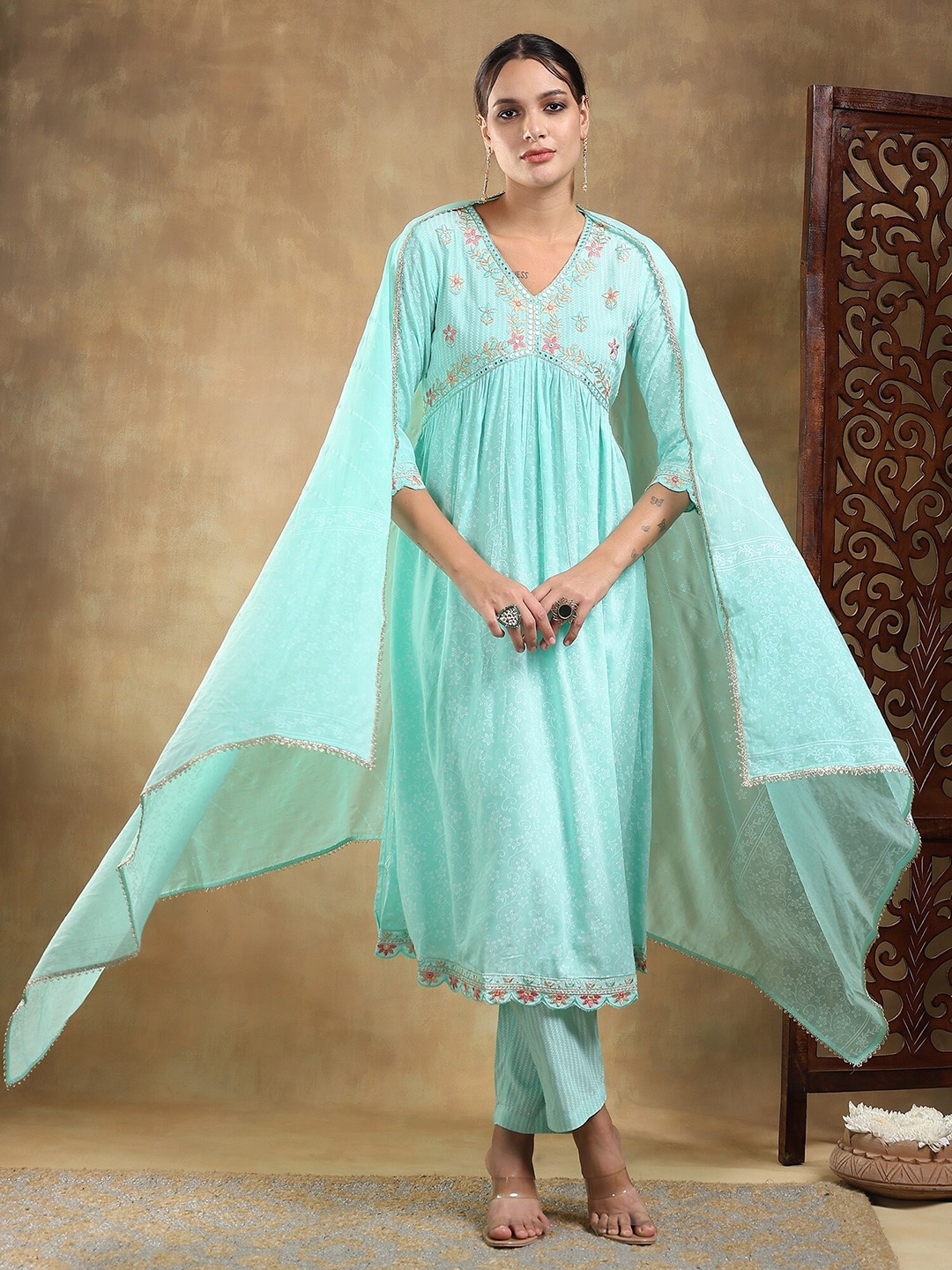 

BAESD Ethnic Motifs Embroidered Pleated Kurta with Trousers & With Dupatta, Green