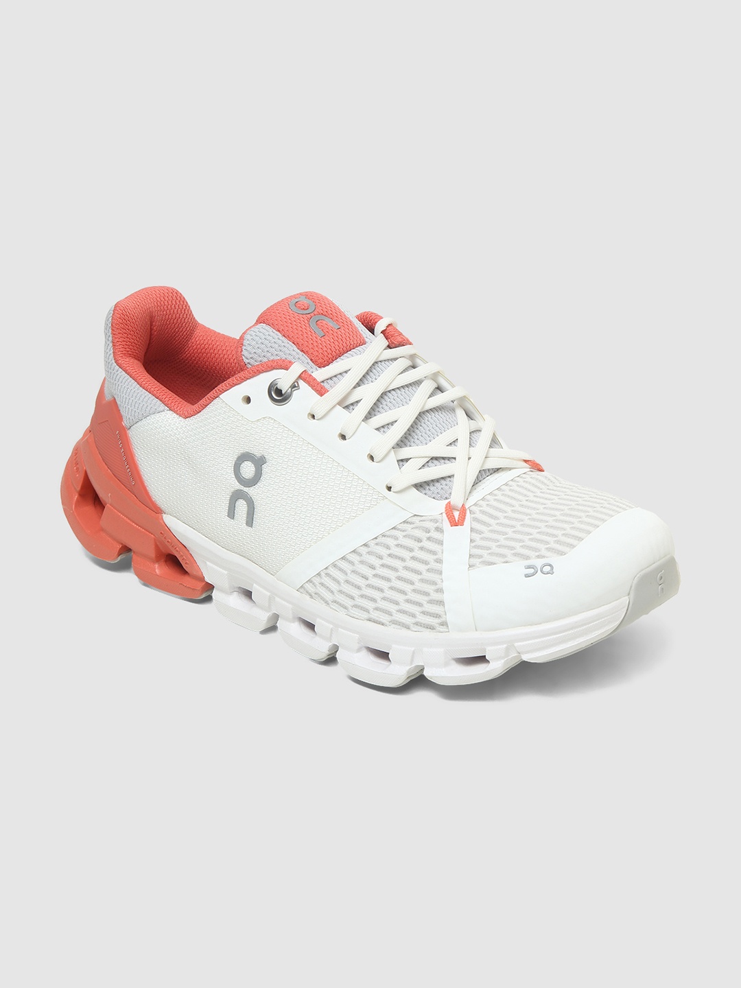 

ON Women Woven Design Cloud Flyer 3 Running Shoes, White