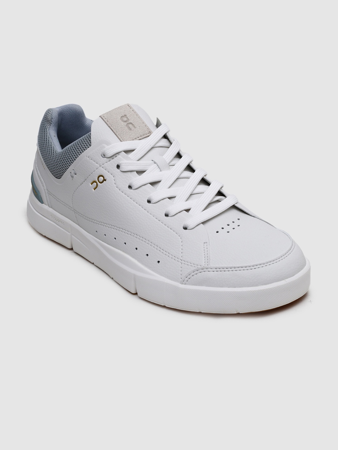 

ON Men The Roger Centre Court 1 Running Sneakers, White