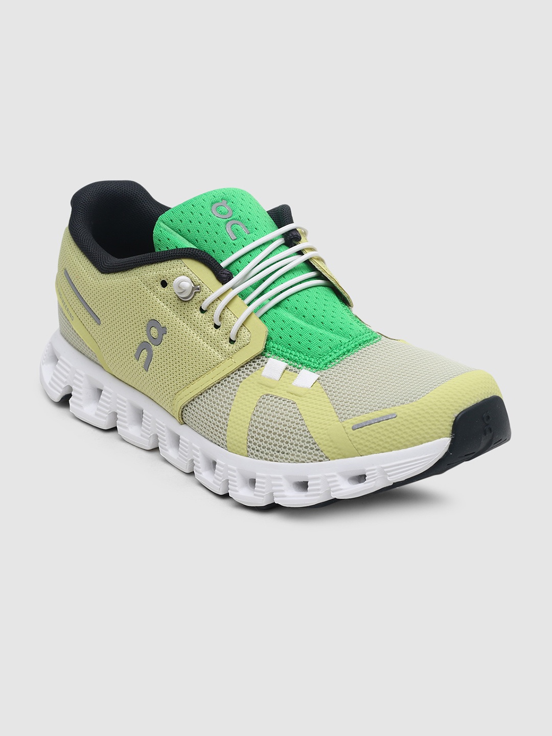 

ON Women Woven Design Cloud 5 Push Running Shoes, Yellow