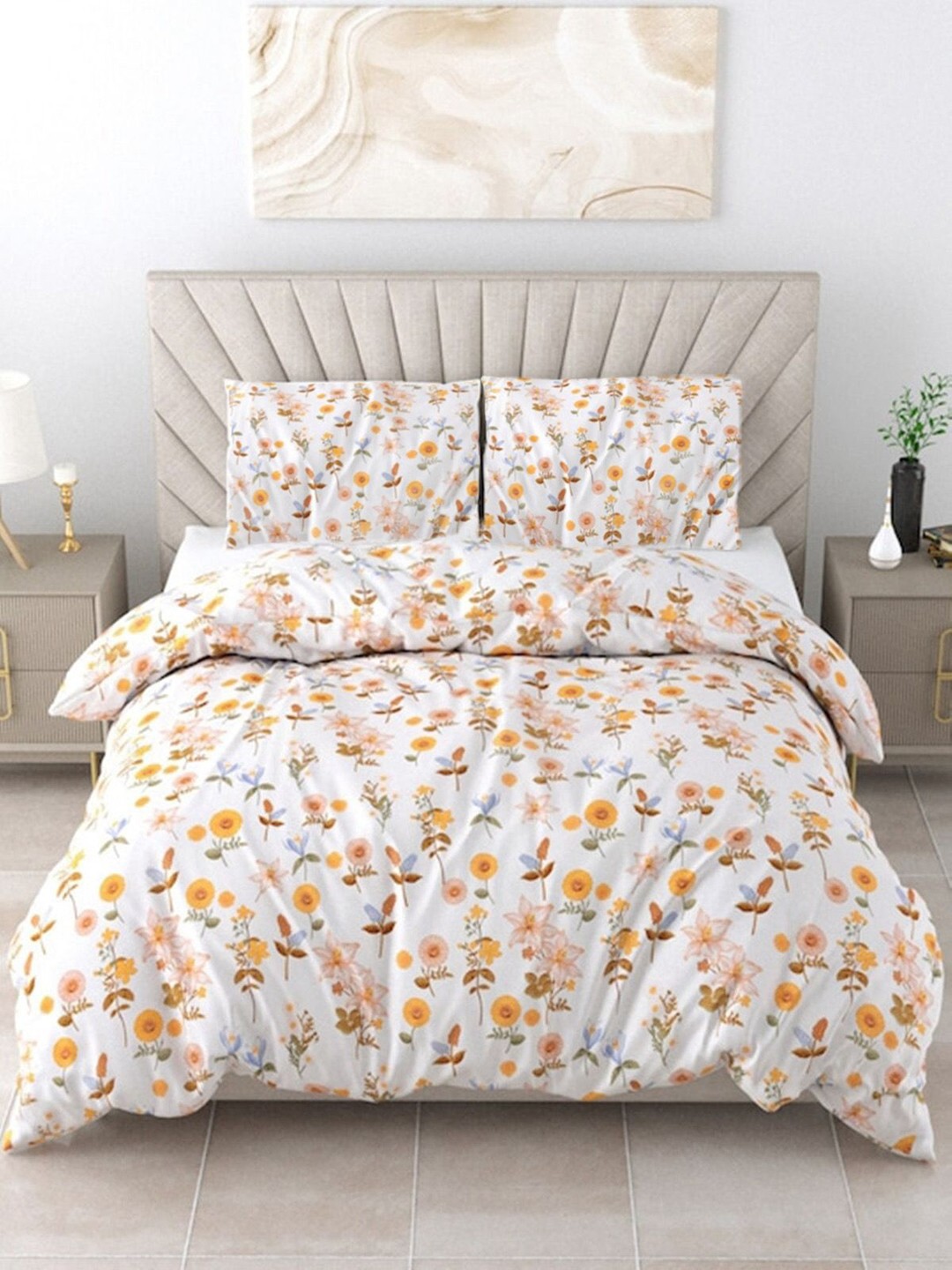 

TEAL BY CHUMBAK Yellow Floral Microfiber AC Room 210 GSM Double Bed Comforter, White