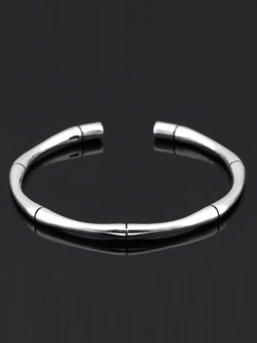 

The Roadster Lifestyle Co. Men Cuff Bracelet, Silver