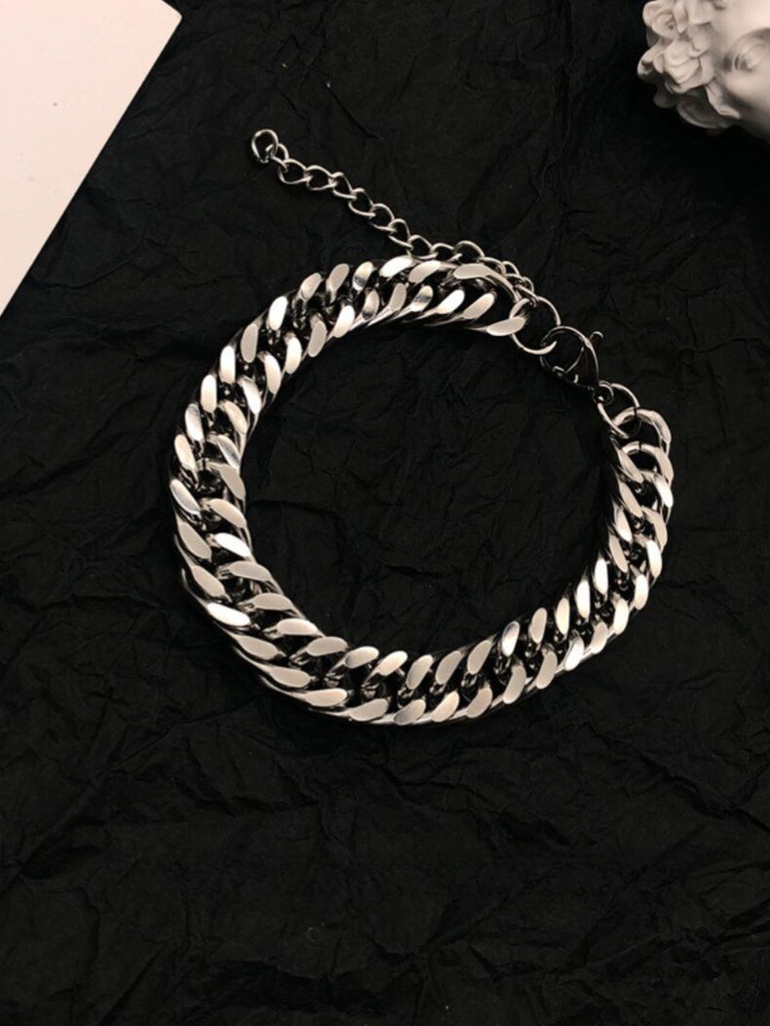 

The Roadster Lifestyle Co. Men Rustic Rebel Link Bracelet, Silver