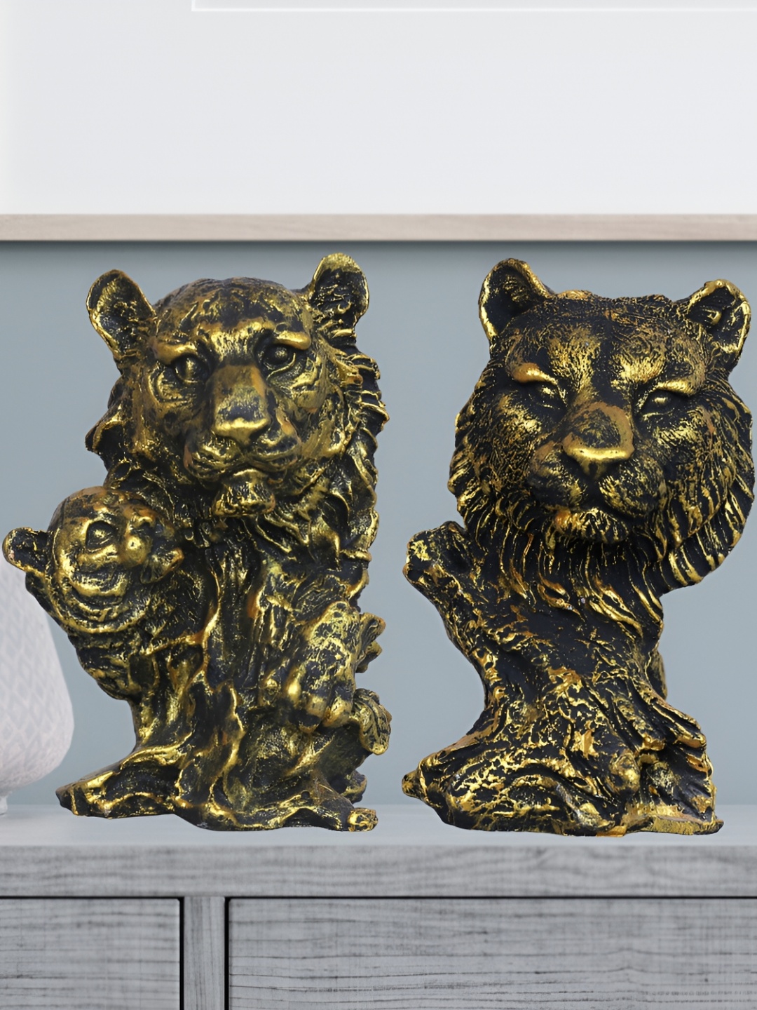 

GW CREATIONS Copper Toned 2 Pieces Lion Statue Figurine Showpieces