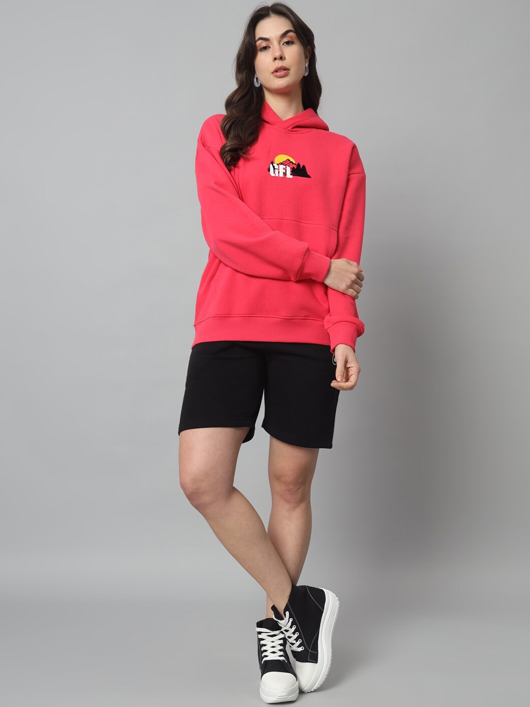 

GRIFFEL Typography Printed Hooded Cotton Sweatshirt & Short, Pink