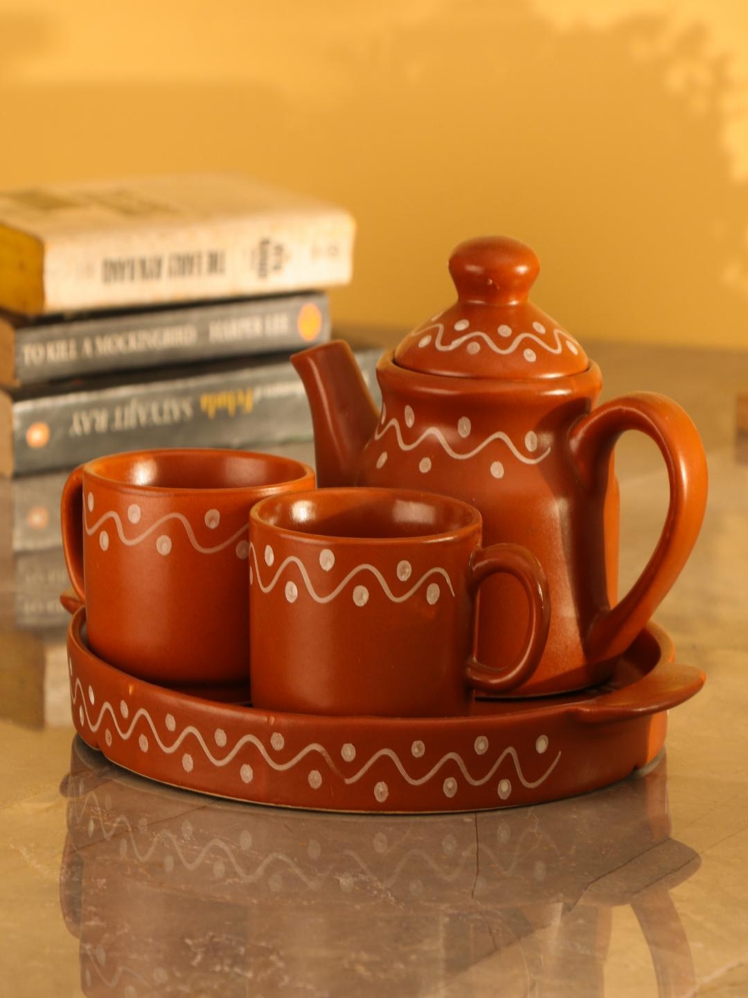 

The Decor Mart Brown 4 Pieces Painted Ceramic Glossy Kettle Set