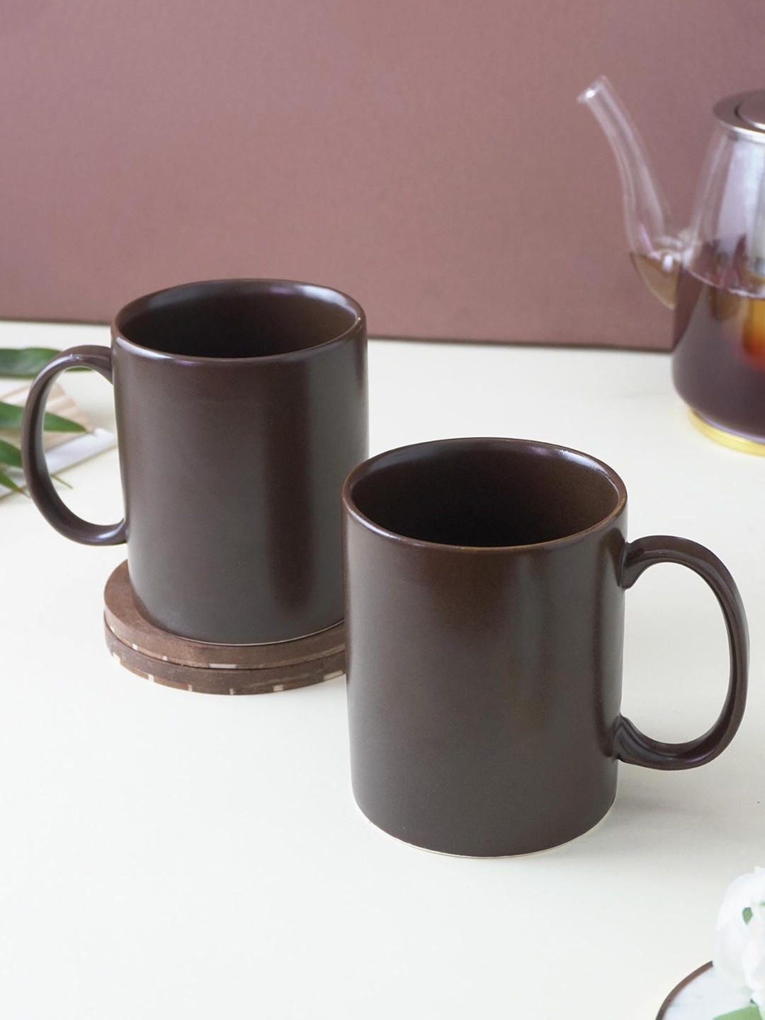 

The Decor Mart Brown 2 Pieces Ceramic Glossy Mugs