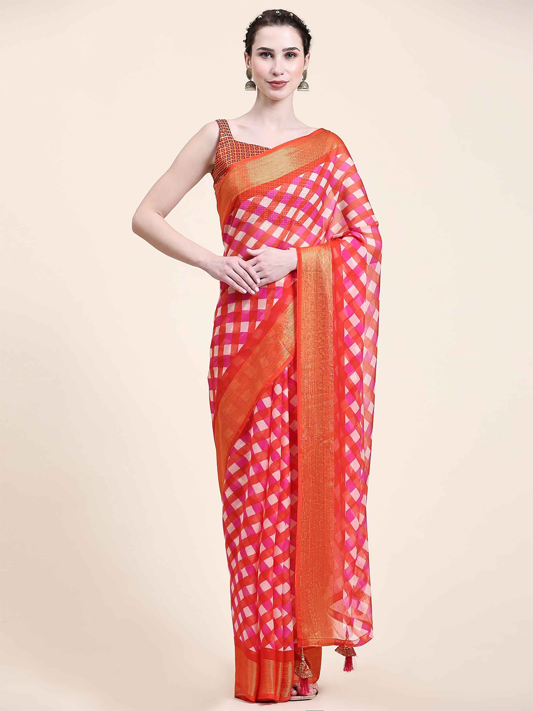 

Rujave Checked Printed Zari Saree, Red