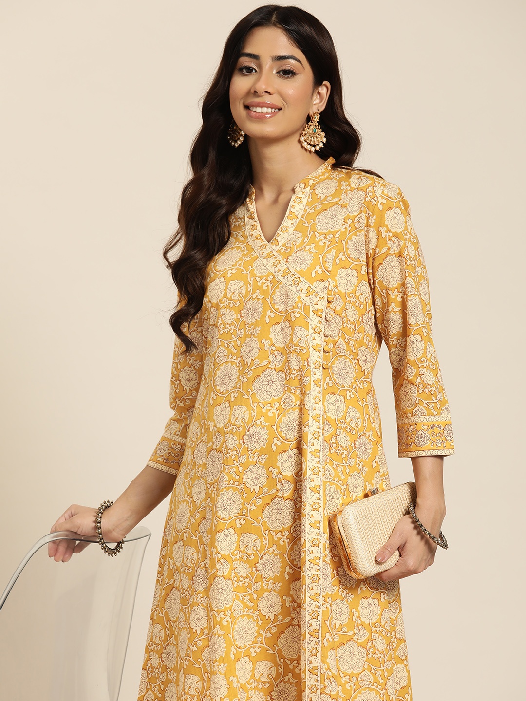 

HERE&NOW Floral Printed A-Line Kurta, Yellow