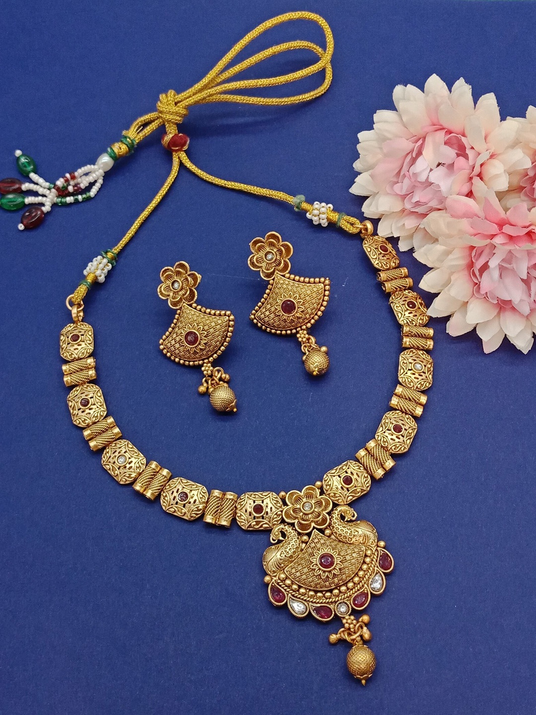 

AASHISH IMITATION Copper Plated Kundan Studded Jewellery Set, Gold