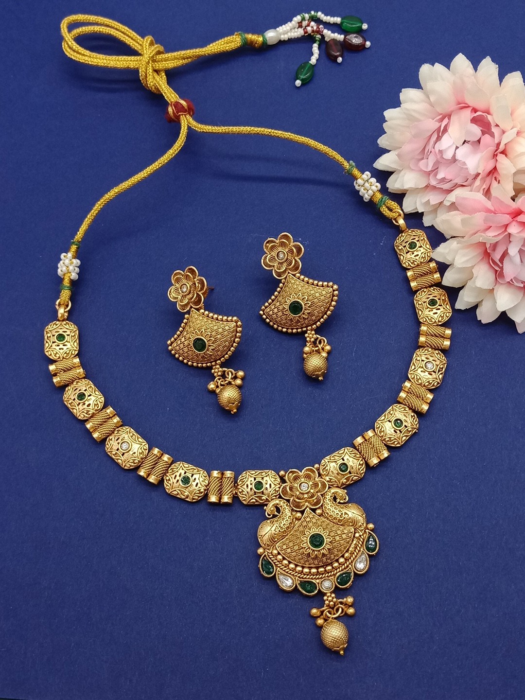 

AASHISH IMITATION Copper-Plated Kundan-Studded Jewellery Set, Gold