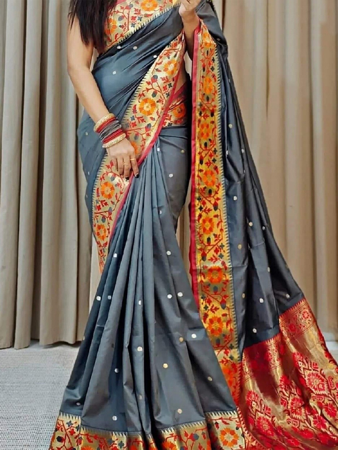 

APNISHA Ethnic Motifs Woven Design Zari Pure Silk Paithani Saree, Grey
