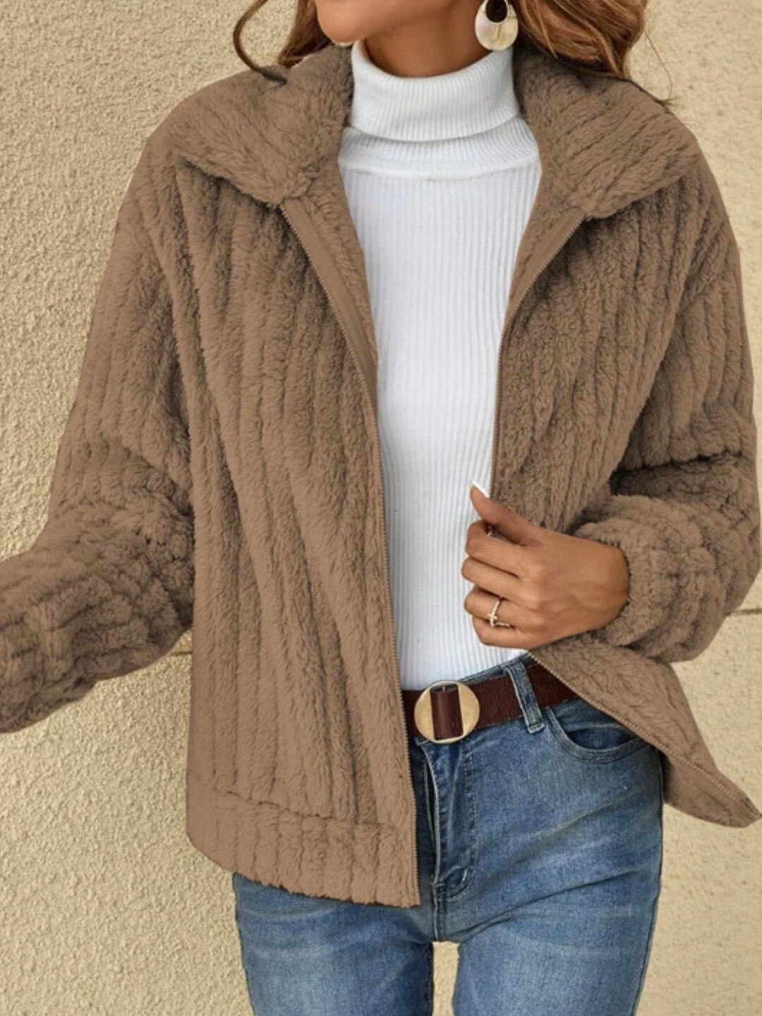 

Stylecast X KPOP Brown Self Sesign Front-Open Sweaters