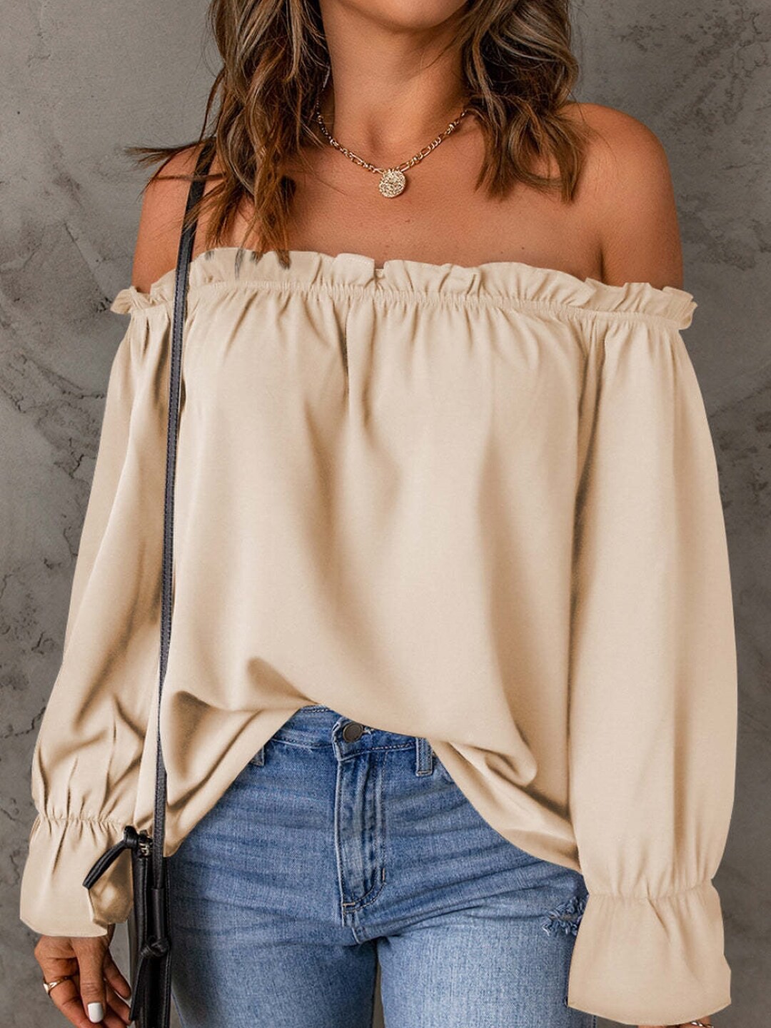

Stylecast X KPOP Off Shoulder Puff Sleeve Bardot Top, Cream