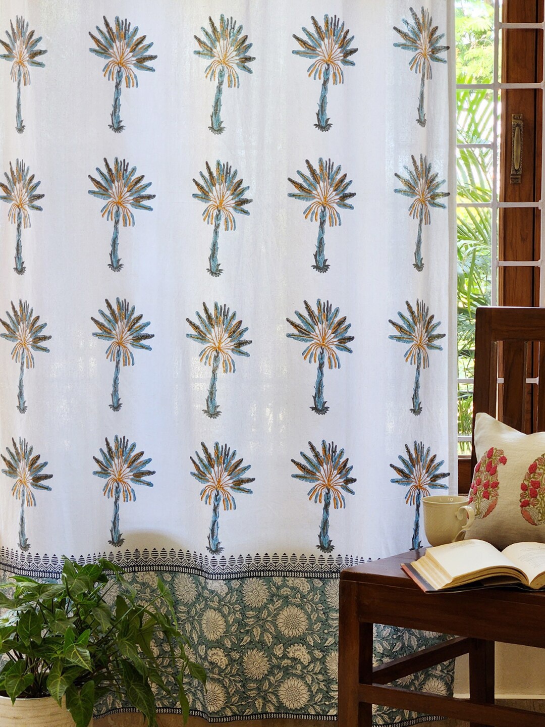 DESIGN GAATHA Off White & Blue Cotton Floral Door Curtain
