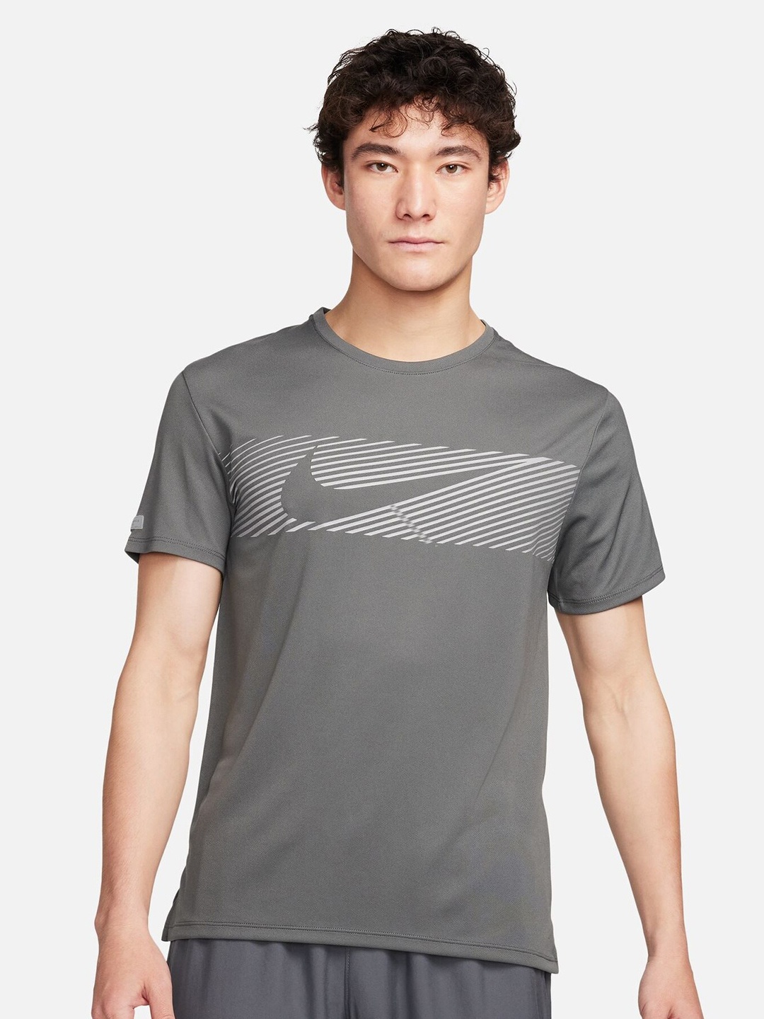 

Nike Grey Miler Flash Men Dri-Fit UV Short-Sleeve Running T-Shirt