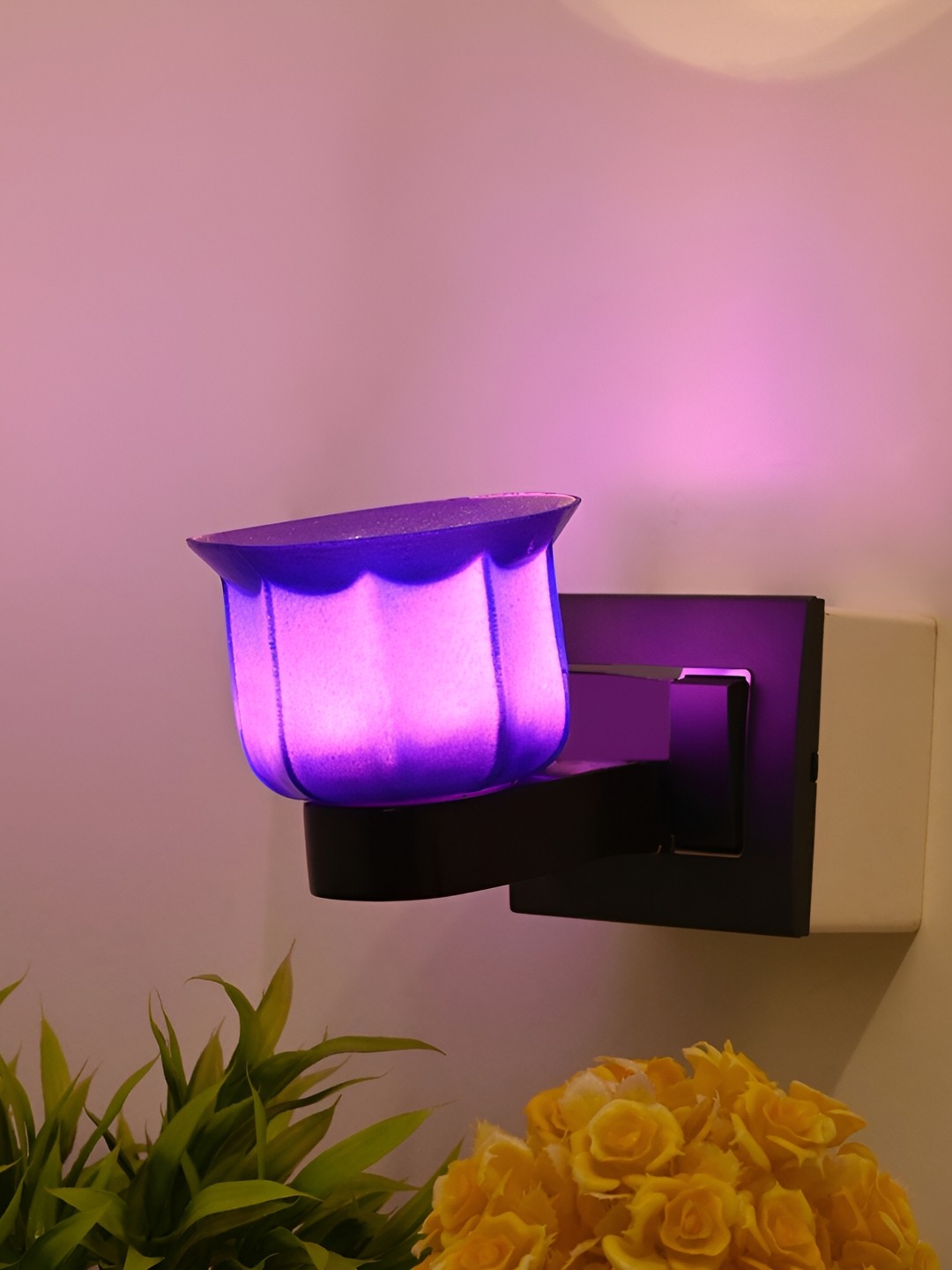

Afast Blue Glass Wall Lamp