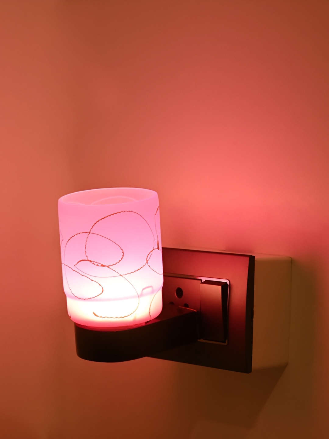 

Afast Pink & White Printed Cylindrical Shaped Glass Contemporary Wall Lamp