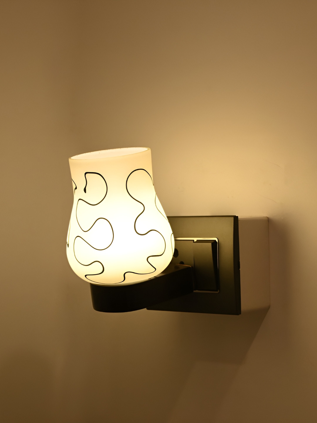 

Afast White Glass Wall Lamp