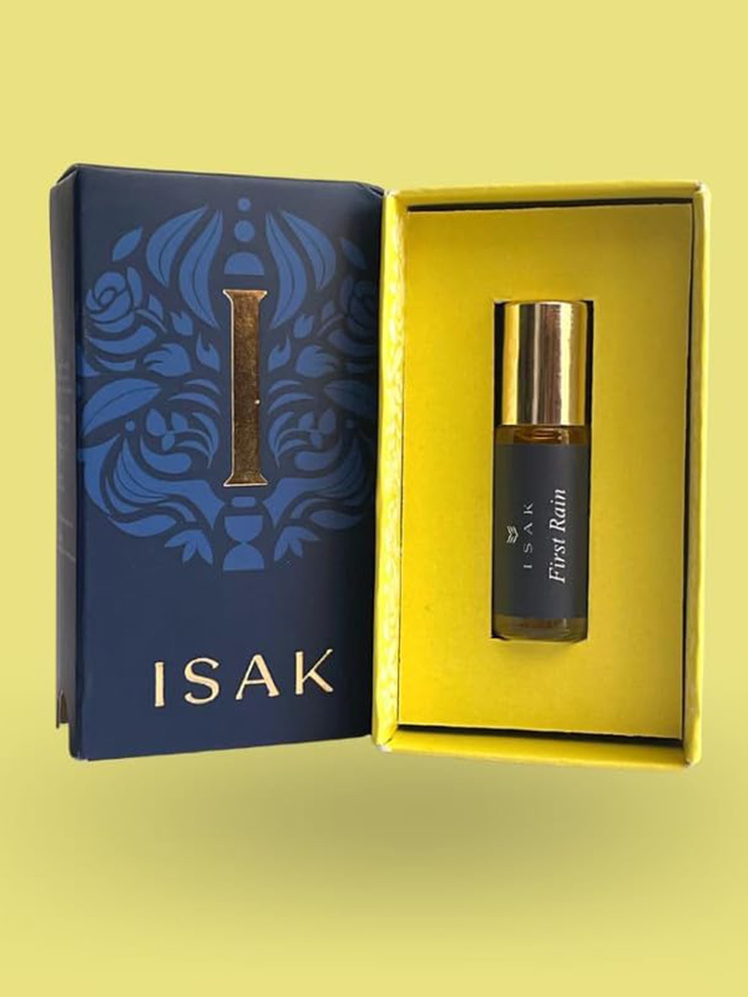 

Isak Luxury First Rain Attar Roll On - 3ml, Blue