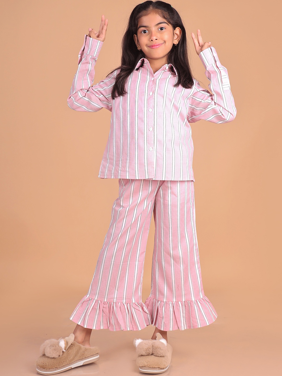 

misbis Girls Striped Pure Cotton Night suit, Pink