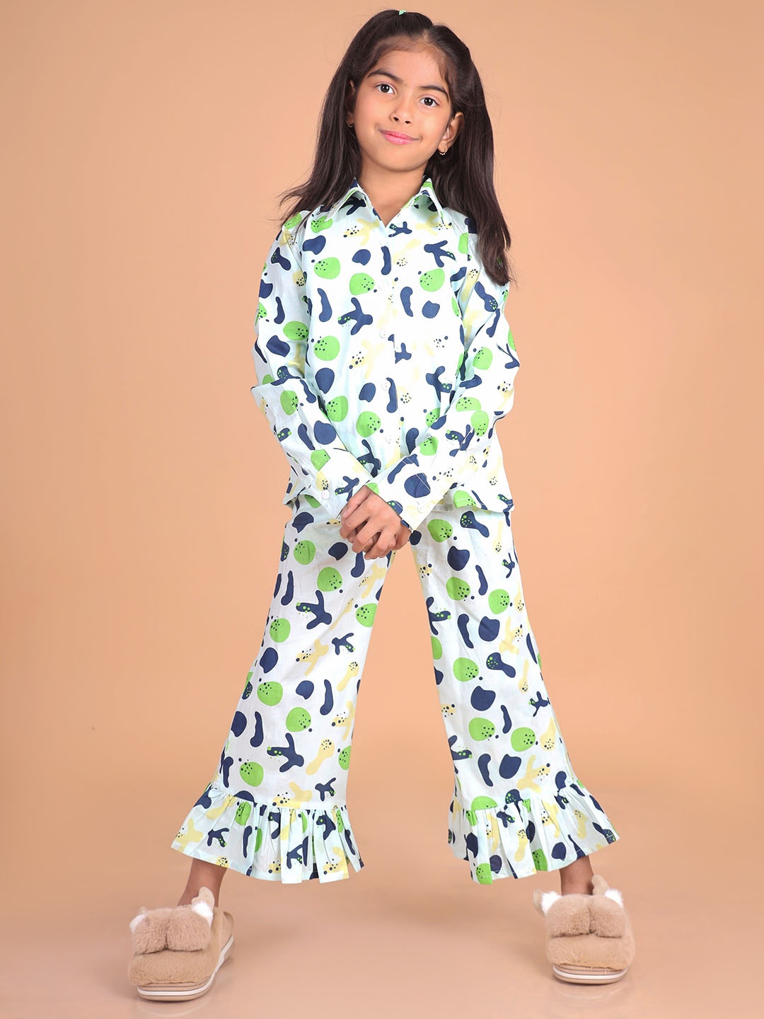 

misbis Girls Conversational Printed Pure Cotton Night suit, White