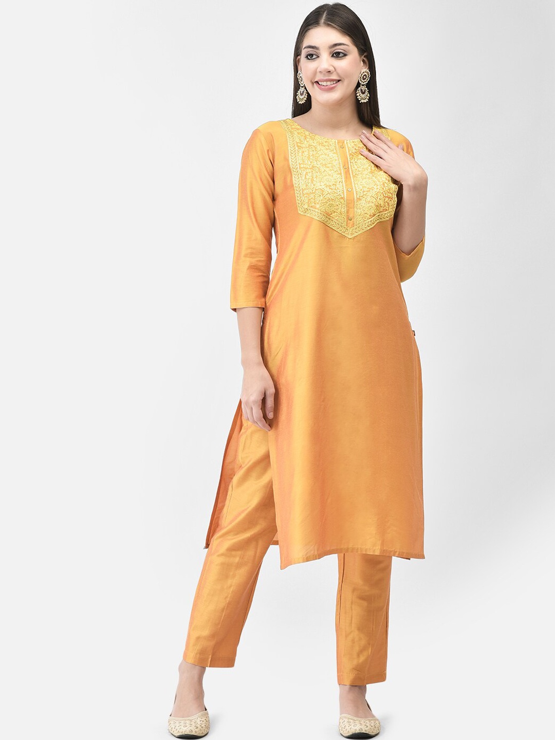 

Span Yoke Design Straight Kurta With Trousers, Yellow