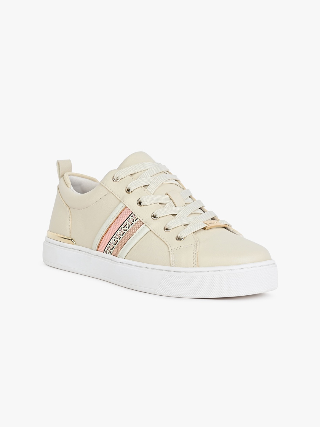 

ALDO Women Round Toe Lace Up Sneakers, Off white