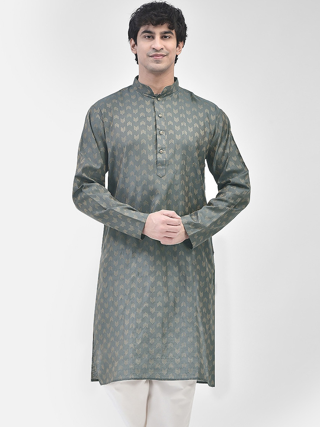 

SG LEMAN Embroidered Mandarin Collar Long Sleeves Cotton Straight Kurta, Grey