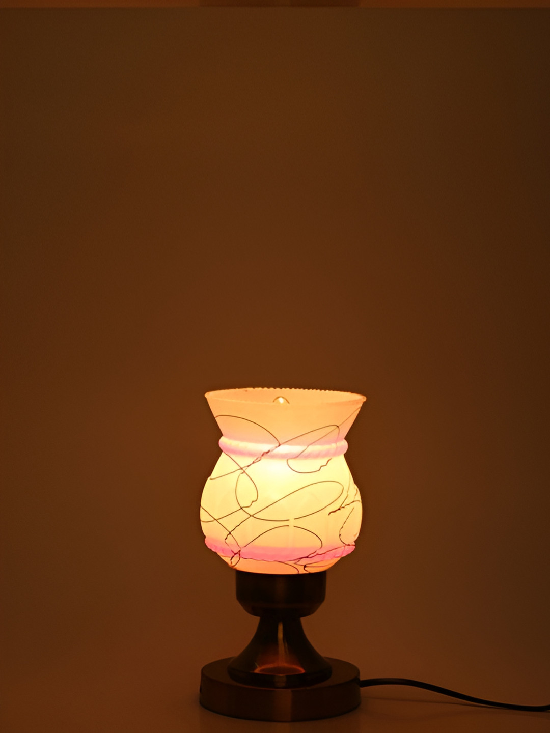 

Afast White & Pink Textured Metal Contemporary Table Lamp