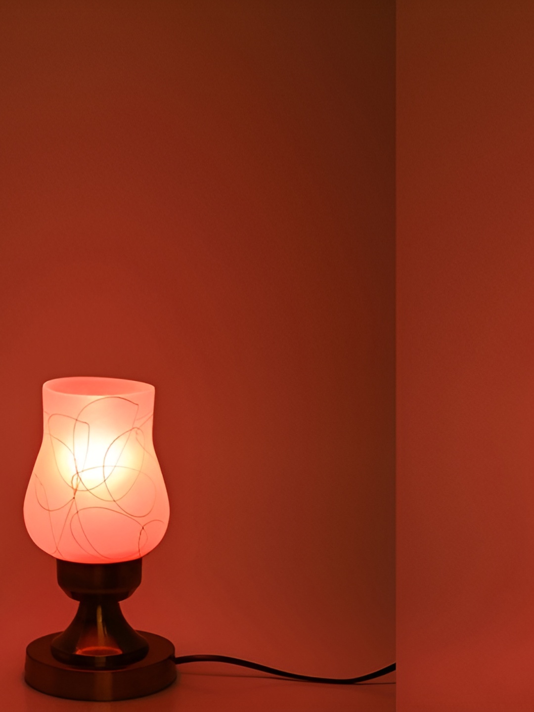 

Afast Pink Metal with Adjustable Cord Table Lamp
