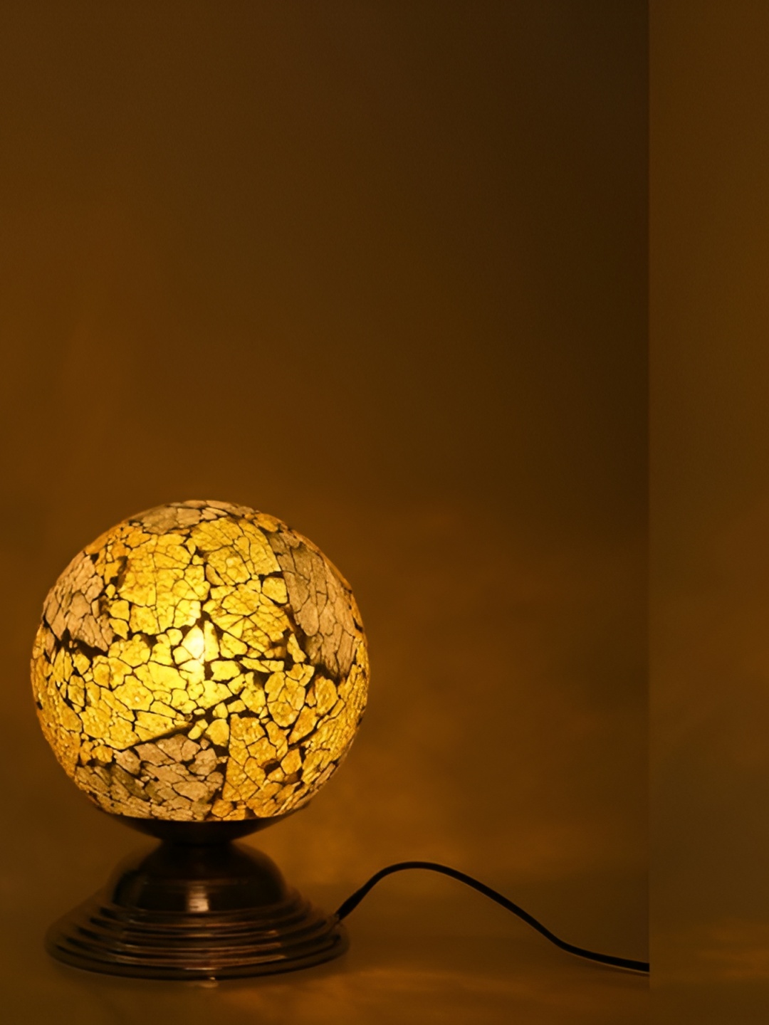 

Afast White Metal with Adjustable Cord Table Lamp