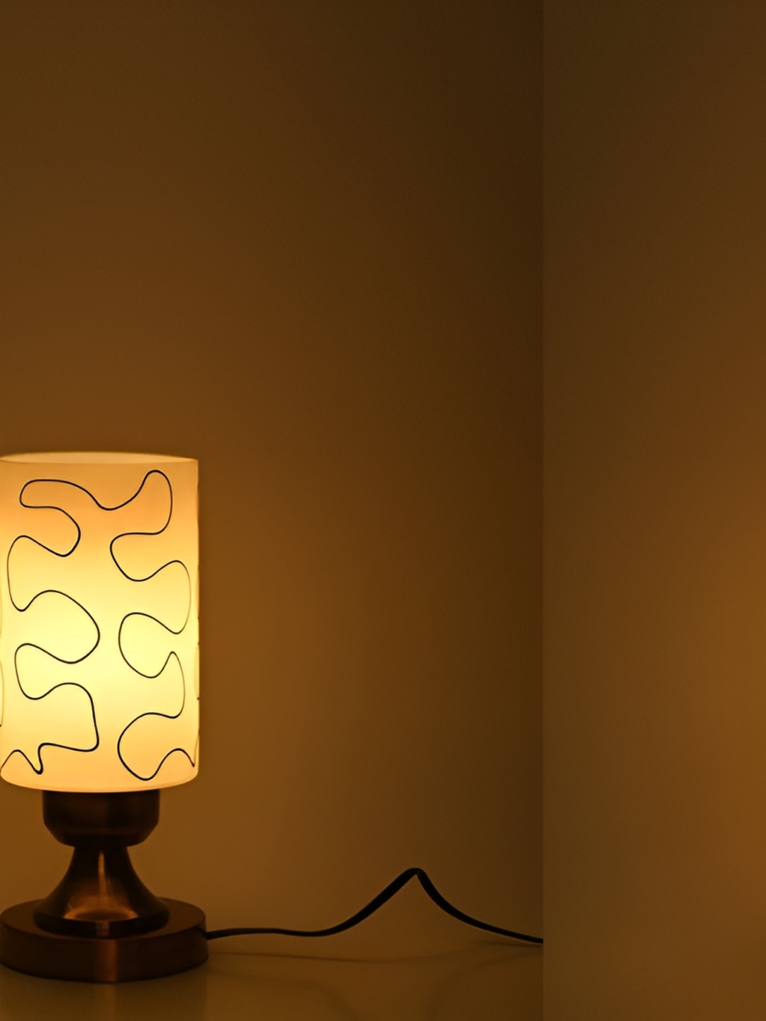 Afast White & Orange Printed Metal Table Lamp
