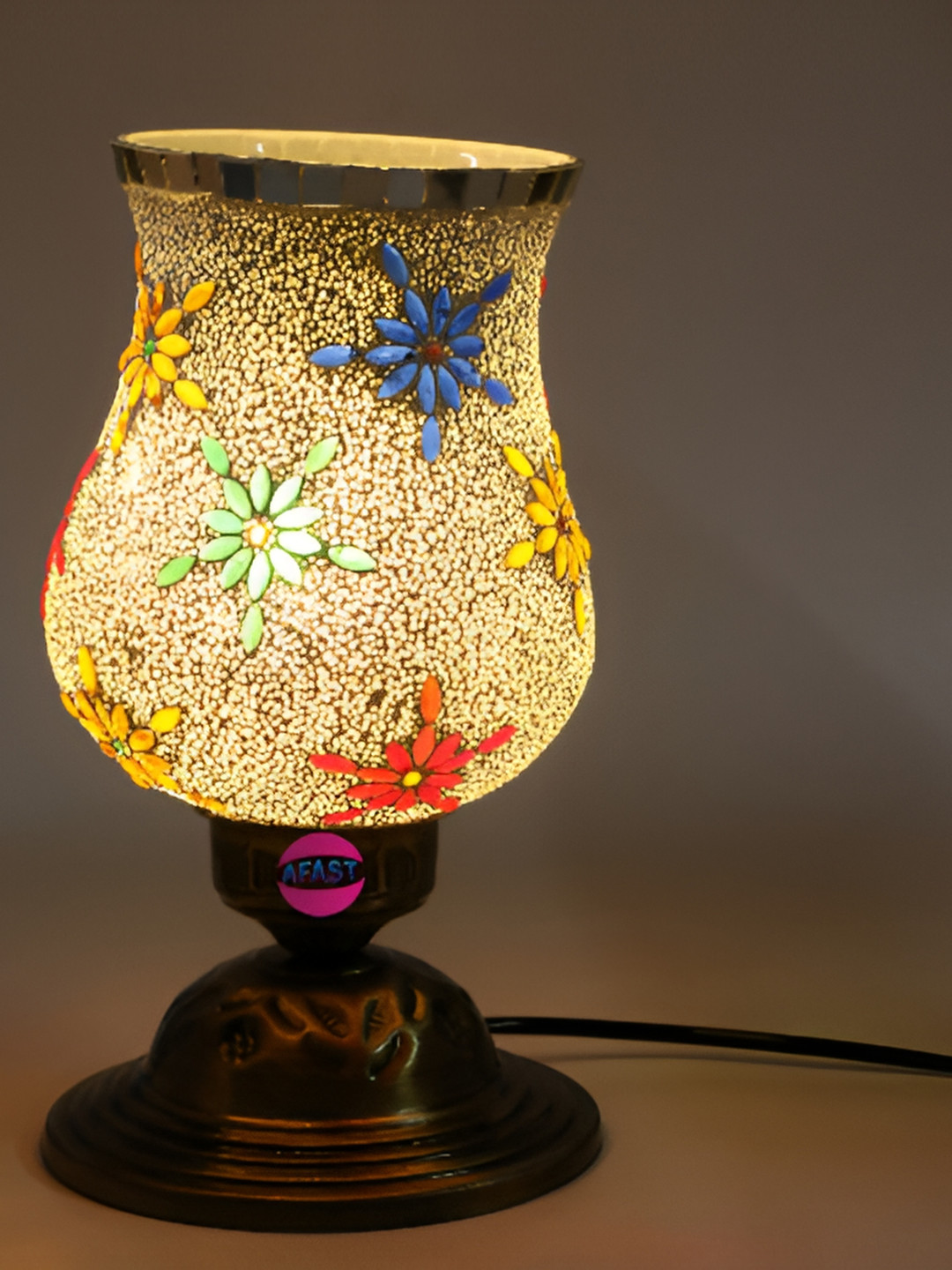 

Afast Beige & Red Textured Metal Bell Table Lamp with Adjustable Cord