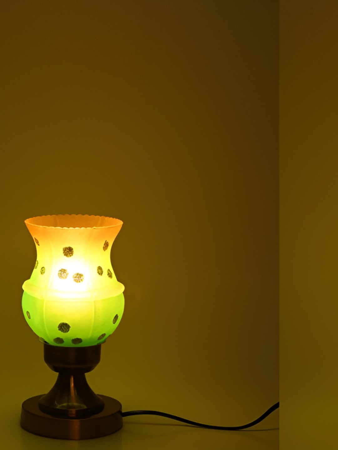 

Afast White Metal with Adjustable Cord Table Lamp