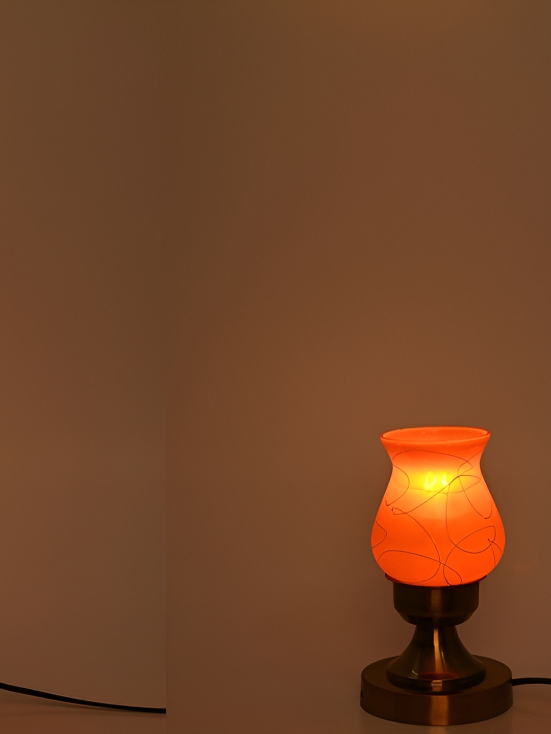

Afast Gold Toned Bell shaped Adjustable Table Lamp
