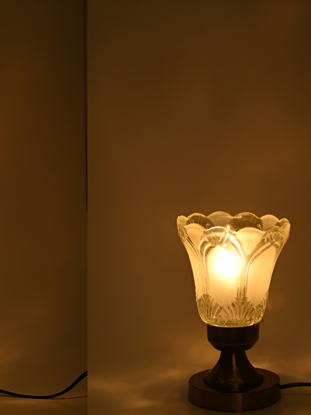 

Afast Transparent Printed Iron With Adjustable Cord Table Lamp