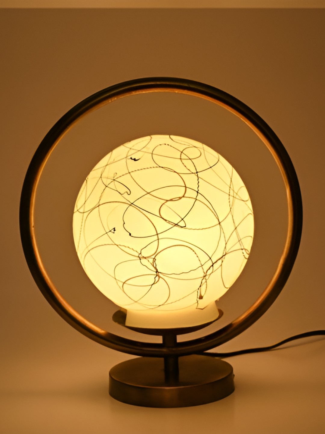

Afast White Metal Adjustable Cord Table Lamp