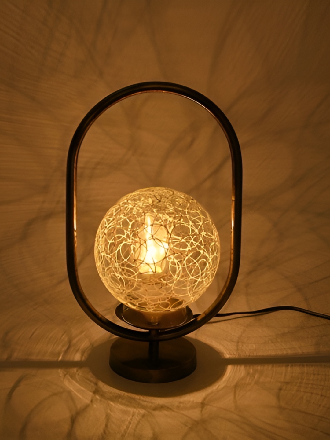 

Afast Gold-toned Spherical Metal with Adjustable Cord