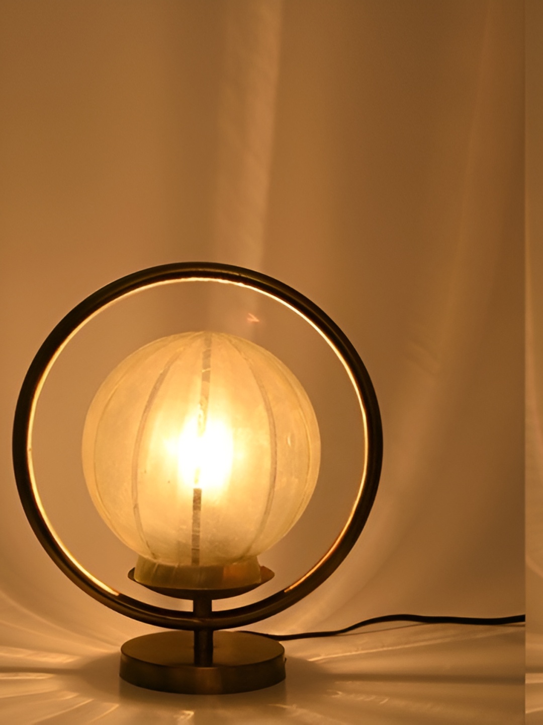 

Afast White & Black Printed Metal with Adjustable Cord Table Lamp