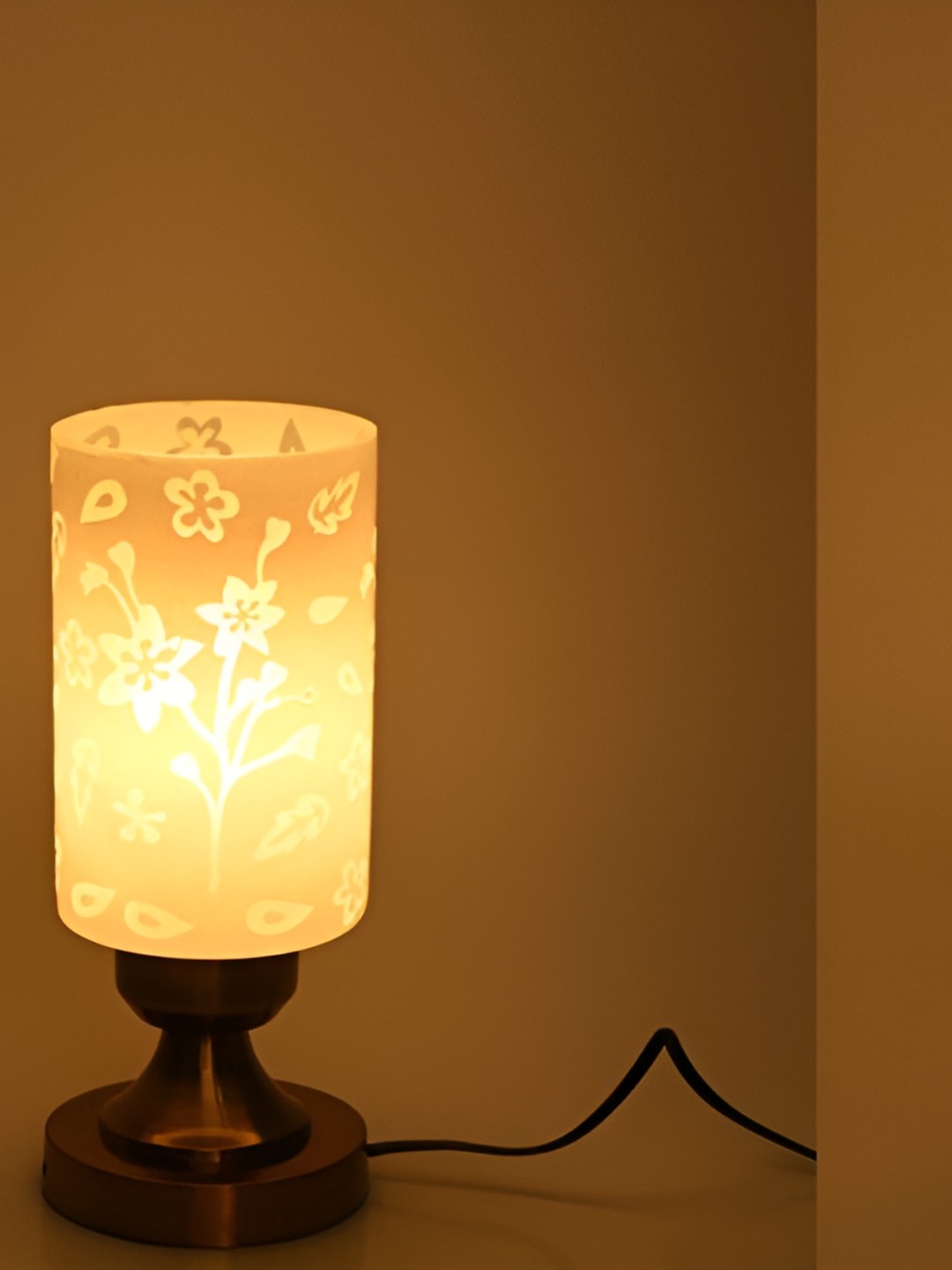 

Afast White & Brown Printed Cylindrical Shaped Metal Table Lamp with Adjustable Cord